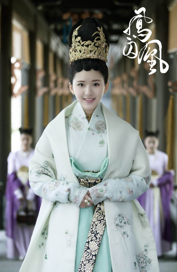 来自香港的造型指导宋晓涛是于正长期的合作对象,之前于正制作的《延