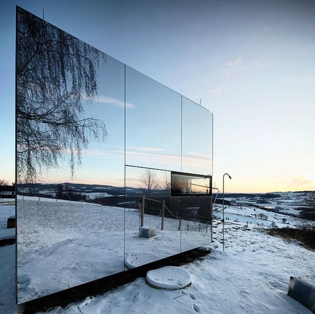 仔细看!它们可是闻名世界的镜面建筑