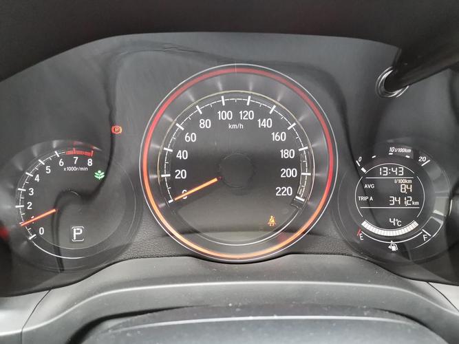 本田缤智车显示油表零还能开多久