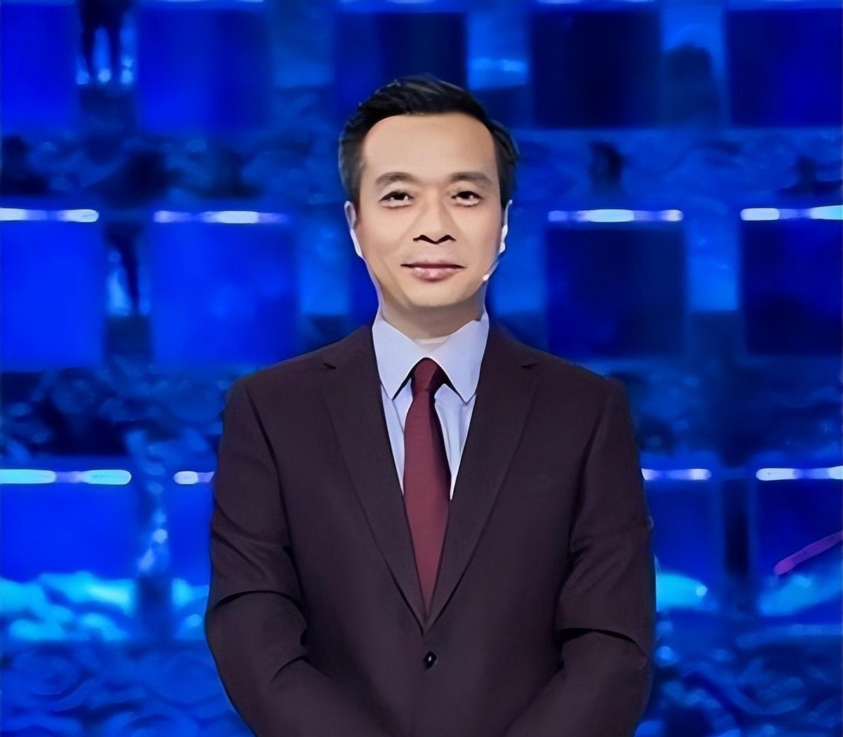 才子配佳人!央视主持人董卿和康震传来最新消息