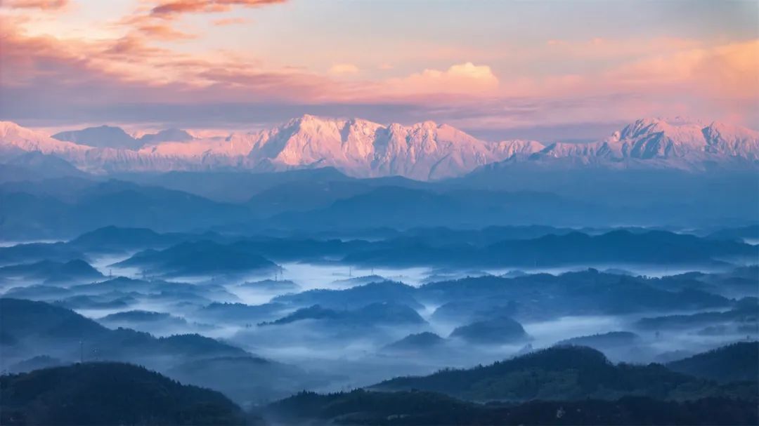 2月29日有被成都和雪山同框惊艳到