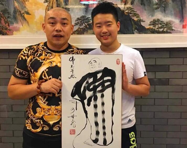 曾经的书法神童何世龙,如今书法作品受欢迎,一幅作品卖1000元!