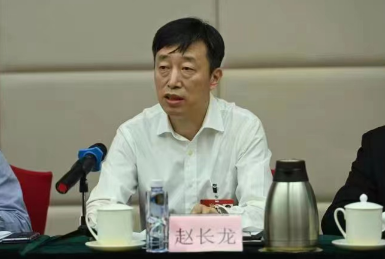 赵长龙委员:提升高品质消费资源供给