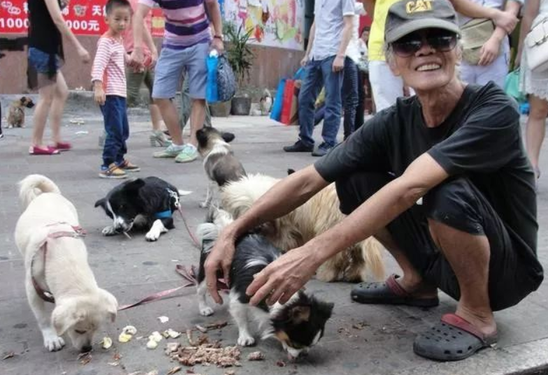 香港郑六三图片