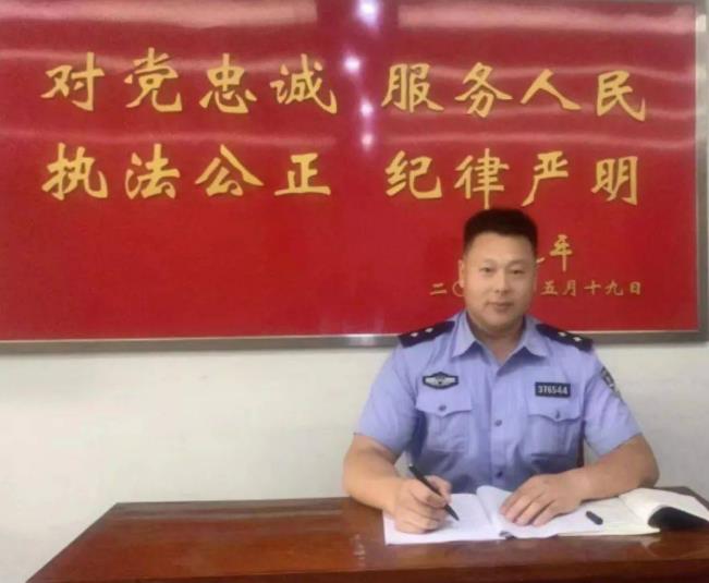 平阴法院法警小哥徐梓淳:为民宗旨,点滴践行