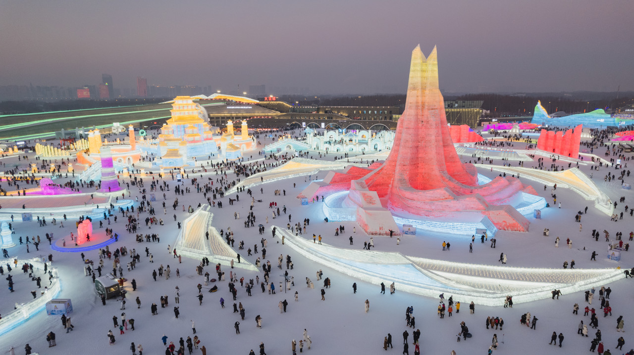 盘锦黑风关冰雪大世界图片