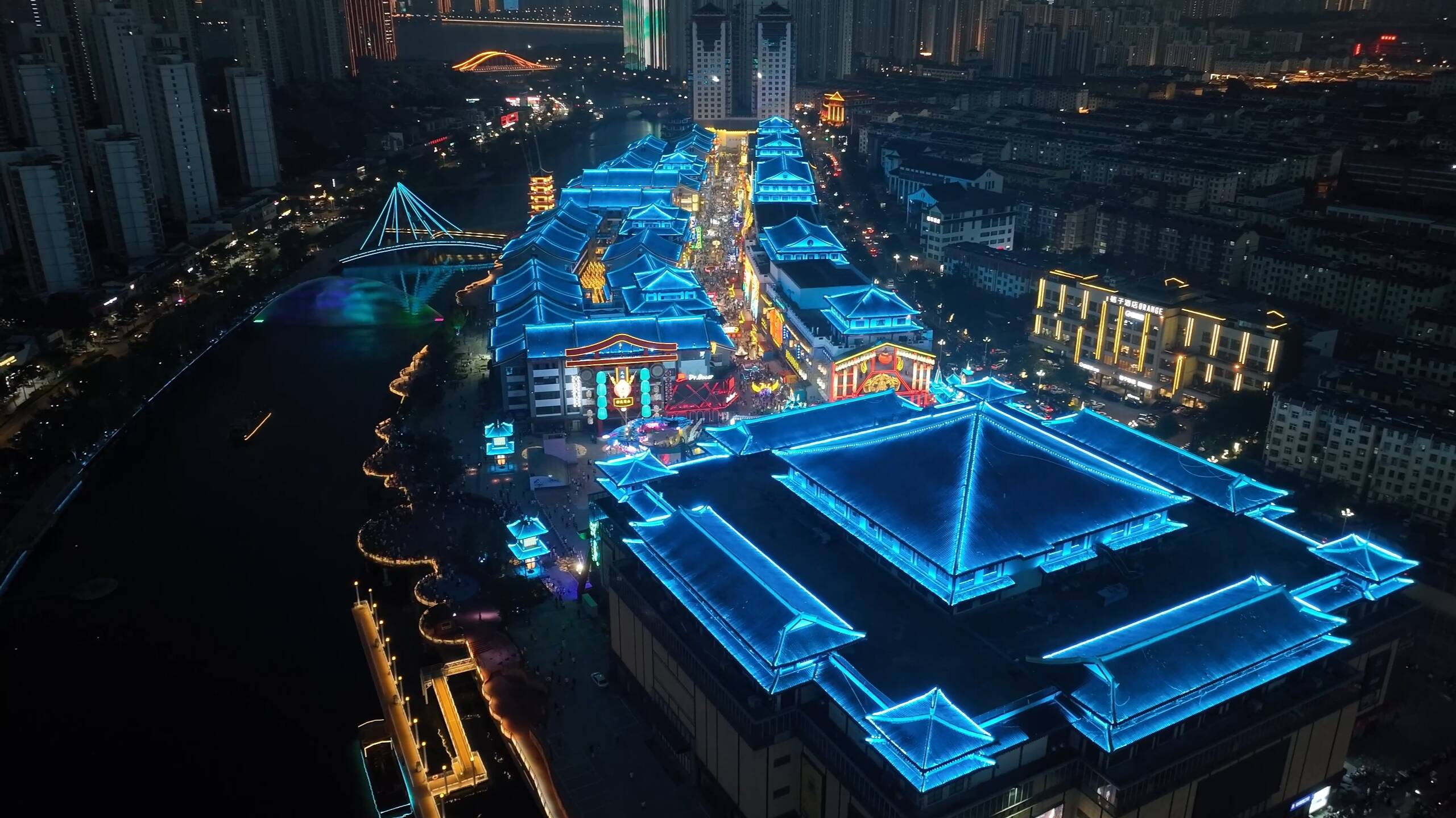 城市新名片!临沂 "新琅琊"不夜街区6月30日起开放内测