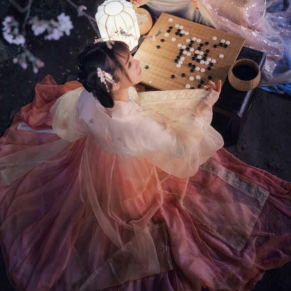 《锦上娇》他拥着娇妻"我家夫人就算卸了我的腿,我都觉得她可爱"