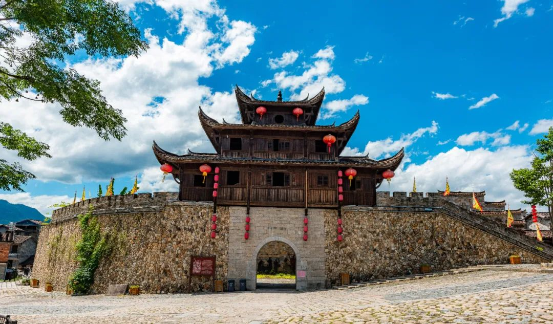 景区托管经营的利与弊