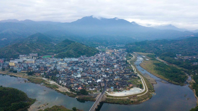 千年嵩口镇,依山傍水,风景秀丽