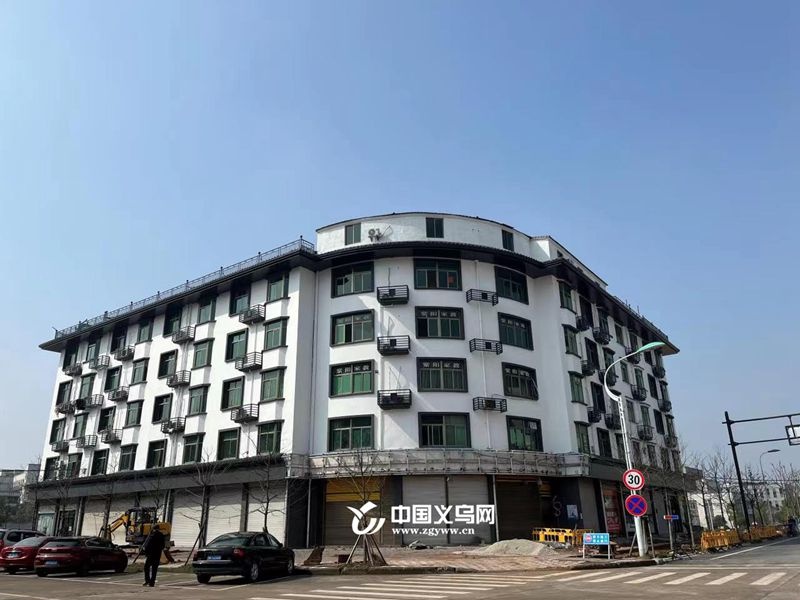 打造品质街区形象 义乌赤岸镇双峰路两侧外立面改造初现成效