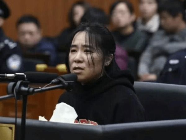 杭州纵火案后朱林两家差异:朱家痛苦真情流露,林家镜头感更强?