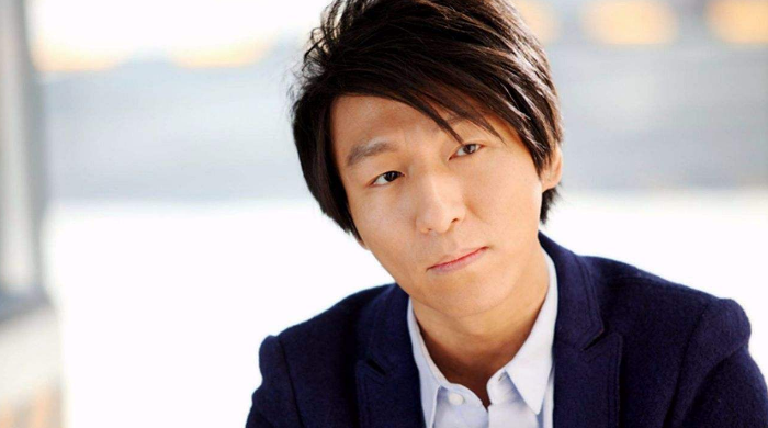 陈羽凡戒毒后球场飞奔,身体发胖后遗症明显,女友何时珍场边加油