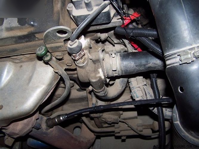 后氧传感器安装位置在哪?