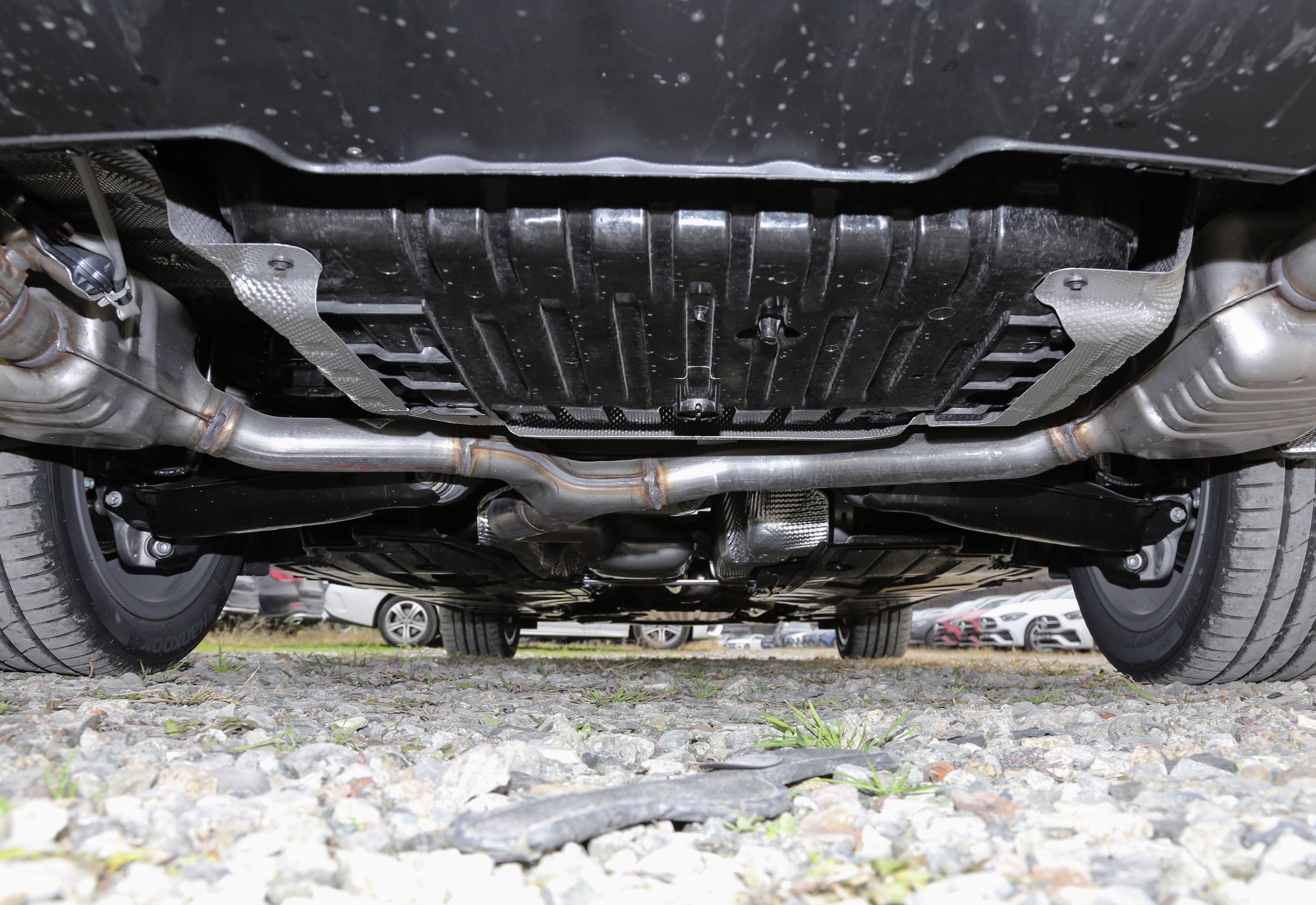 2022款奔驰e300l到店,13个柏林之声 2.0t,车长5米