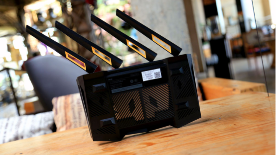 手游玩家的"利器",华硕ax3000路由器上手评测