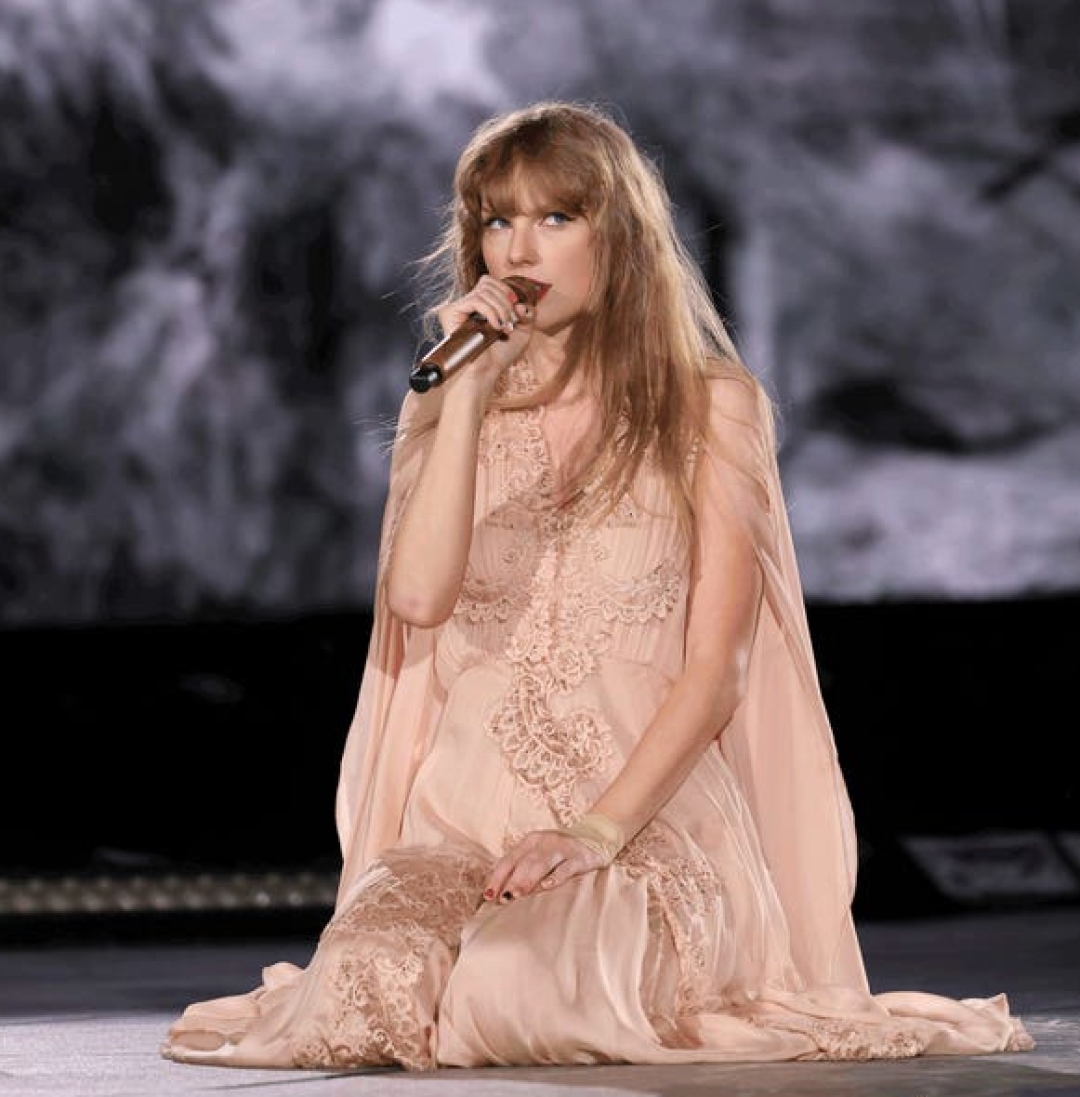 美国最富有的15位女星:奥普拉登顶,taylor swift吸金1.7亿美元