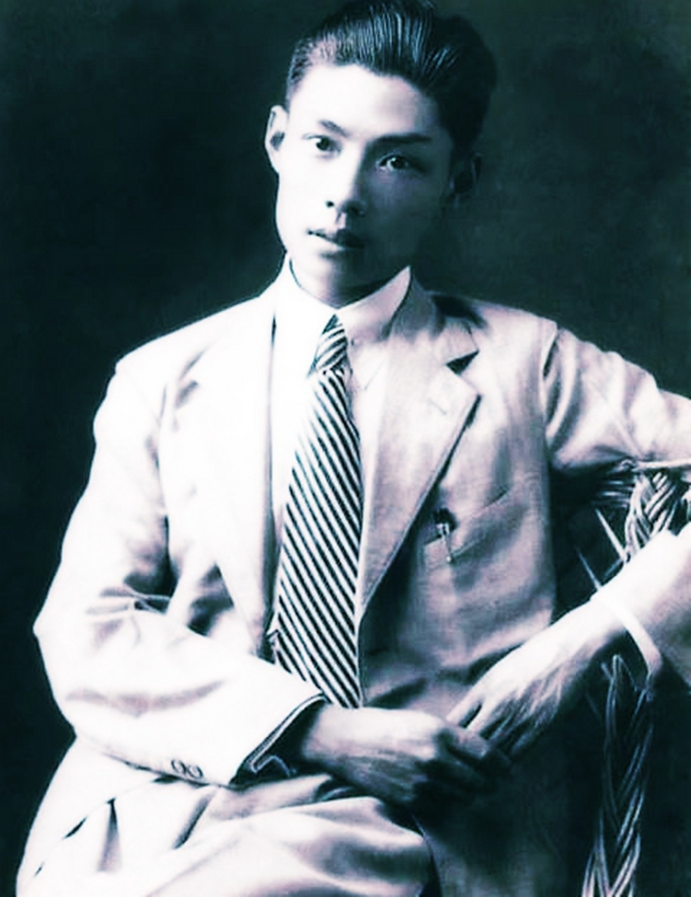 夏衍是中国第一代集邮家