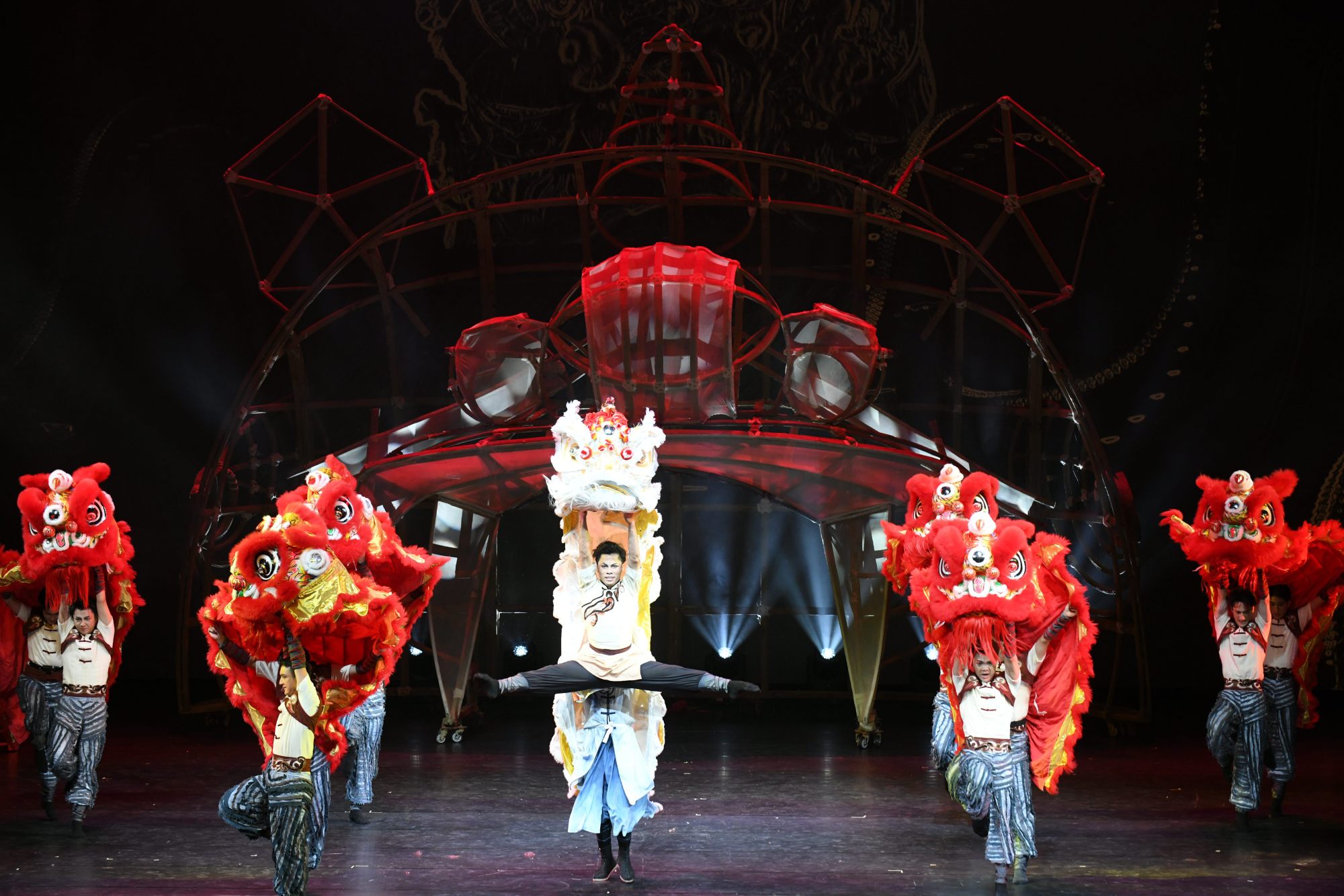 艺术|舞剧《醒狮美高梅》澳门首演,以狮为根彰显文化自信