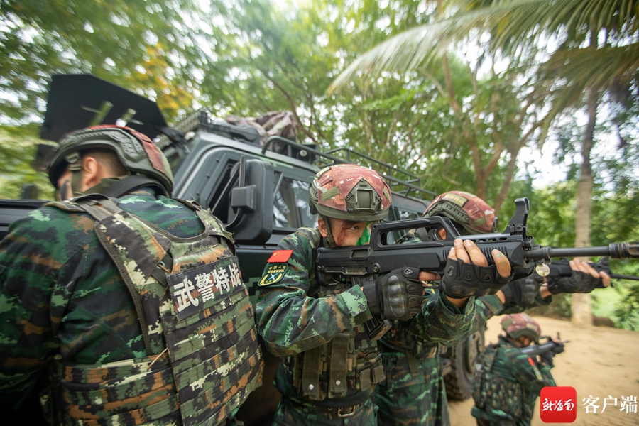 海南武警总队图片