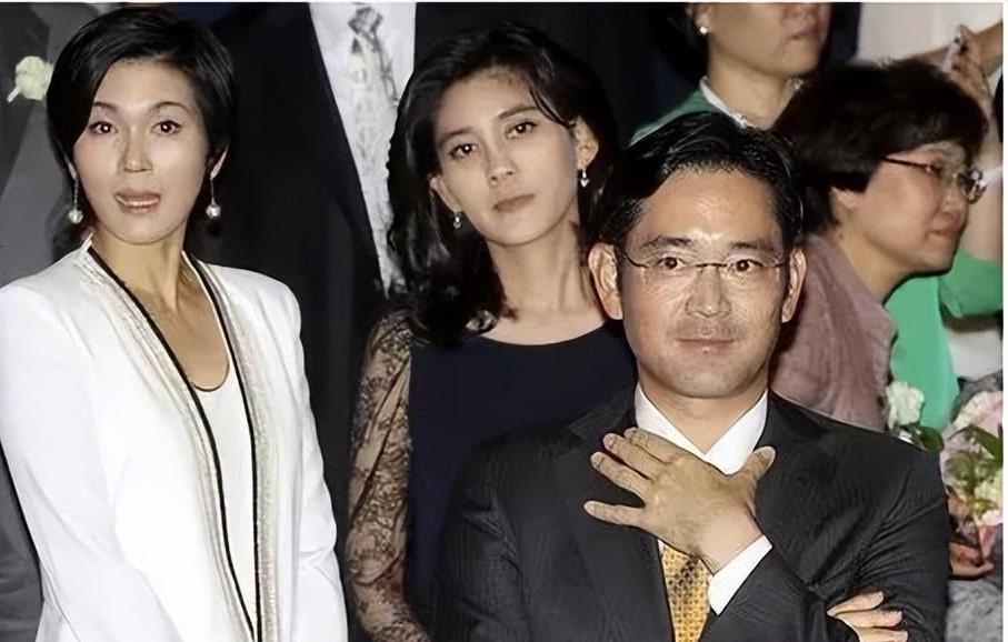 三星长公主执意下嫁穷保安?最强赘婿教你吃软饭,离婚分百亿财产