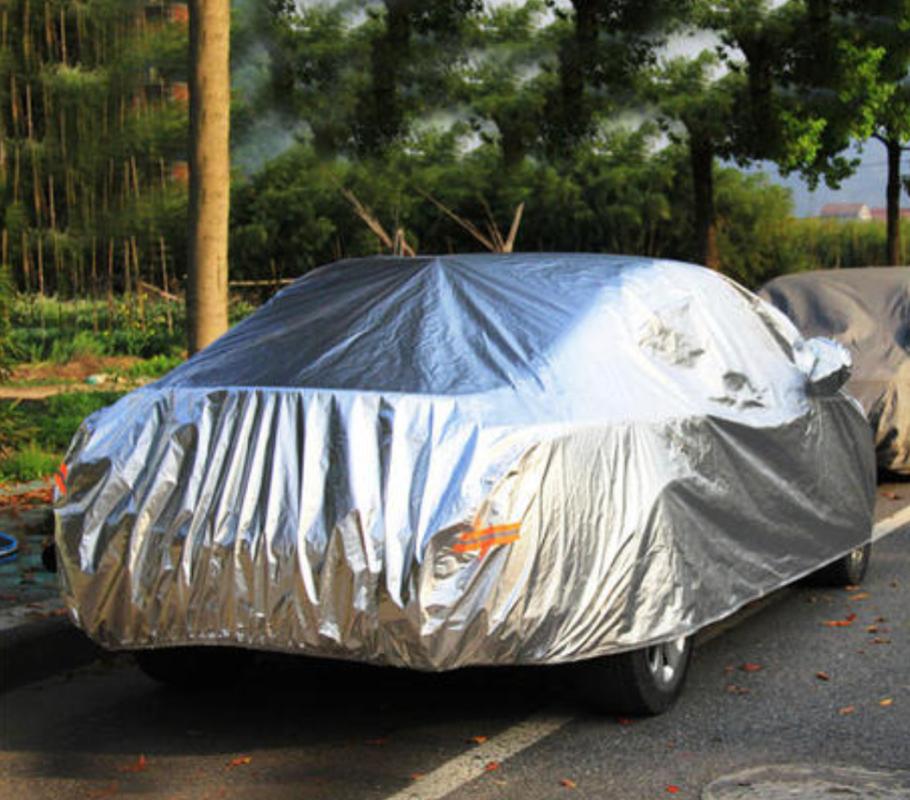 在太阳强烈照射下,汽车点火可能会变得困难