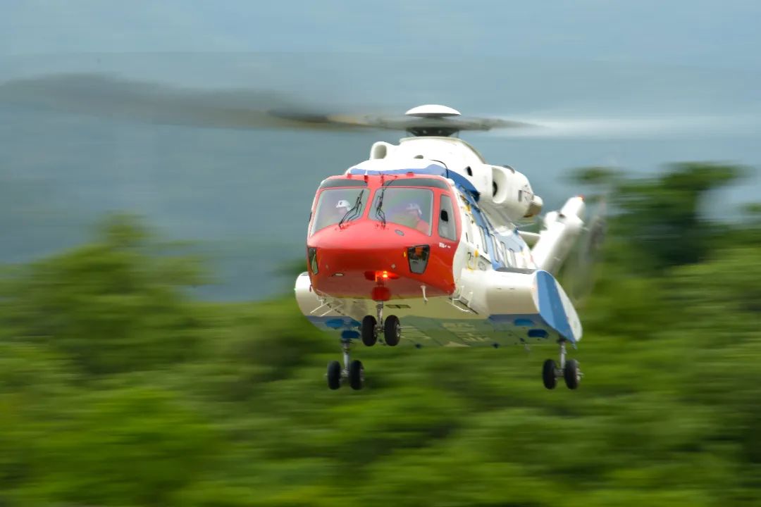 ac313首飞14周年开启国产大型民用直升机新时代