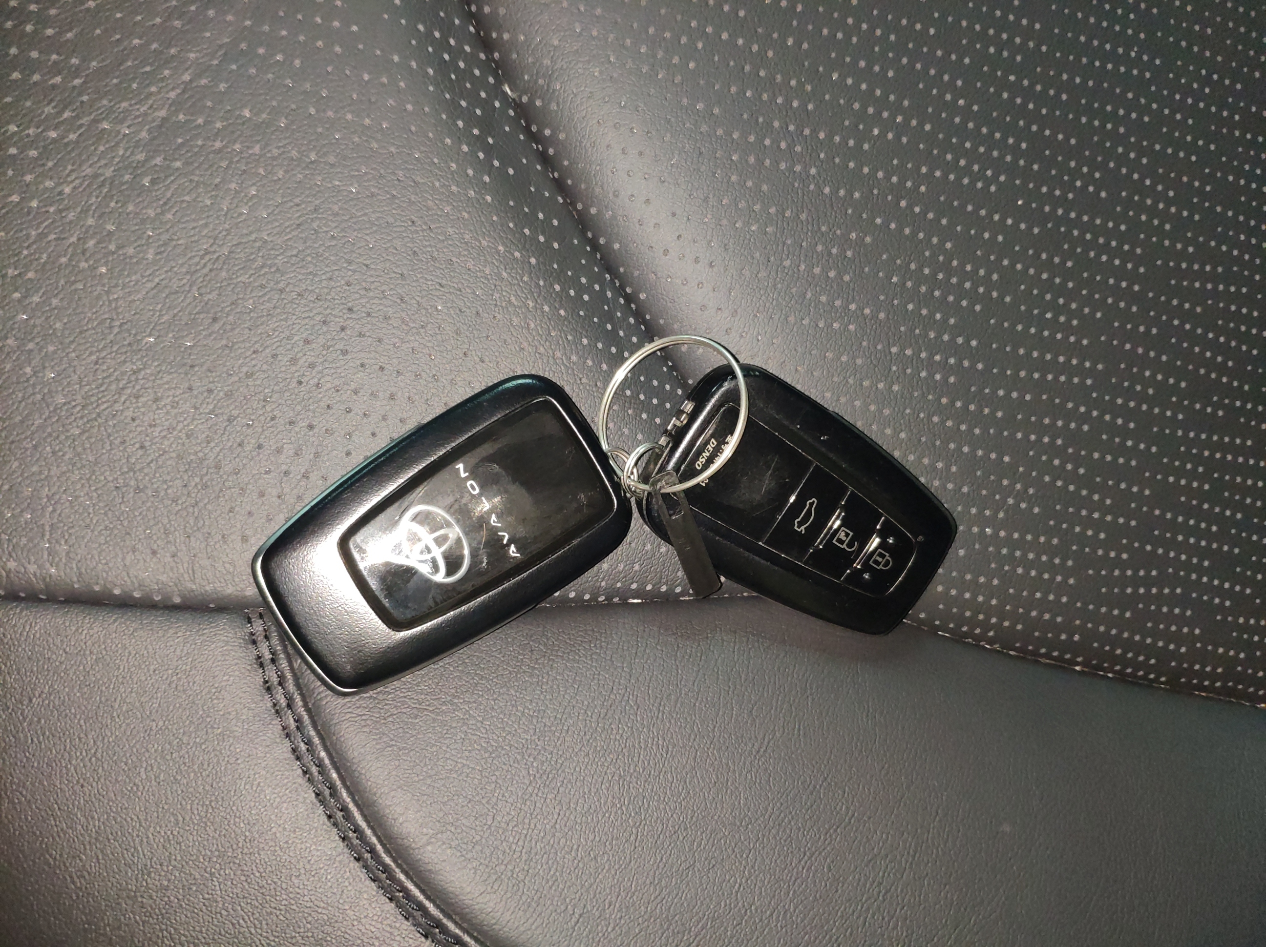 亚洲龙钥匙离开车自动锁车