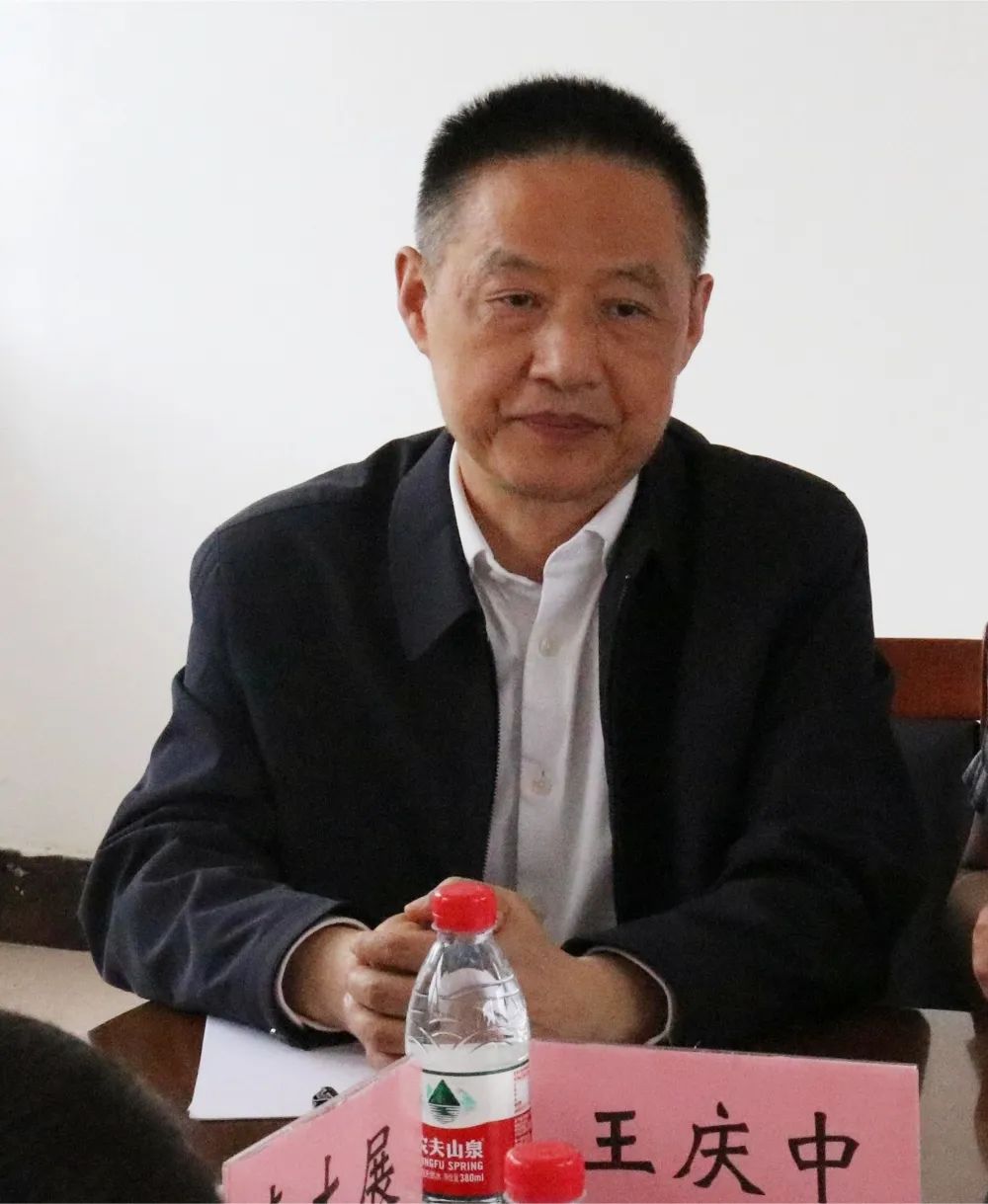 市人大常委会刘同生副主任一行视察天门法院人民法庭建设工作