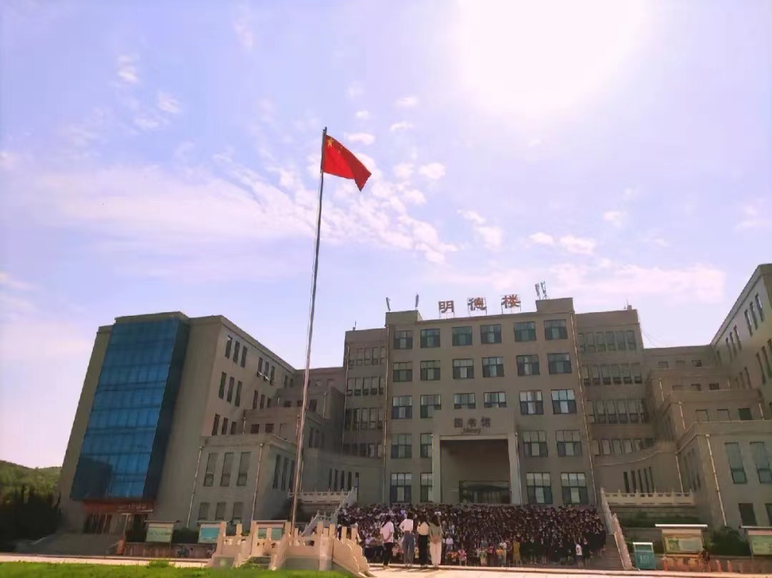 潍坊潍理工综合高中学费一年多少钱