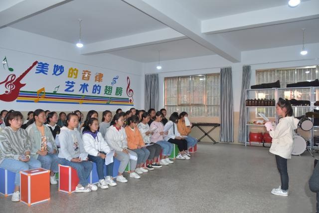 富源县墨红镇中学开展少年宫活动 培养学生兴趣爱好