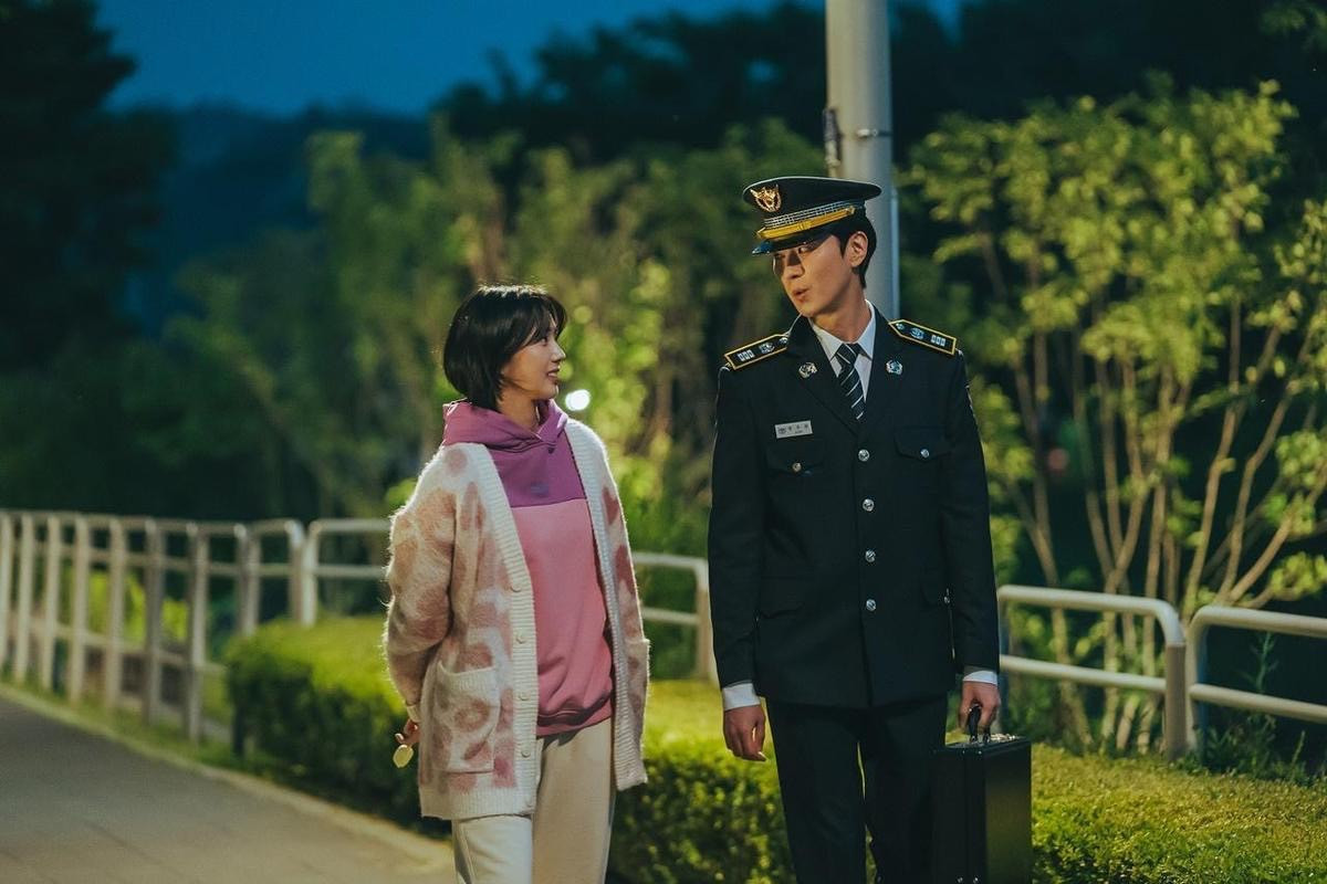 9部警察题材的韩剧,金宣虎《抓住幽灵》冷门,《voice》系列经典