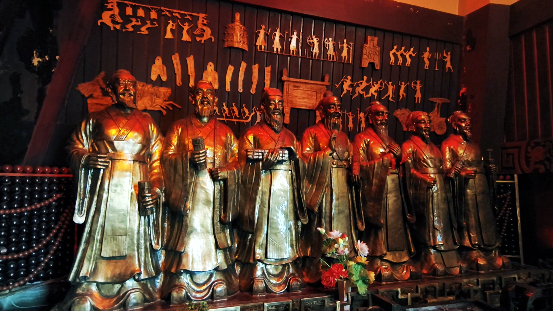 中国第一座门文化旅游景观 展现中华民族历史渊源华夏文明纪念碑