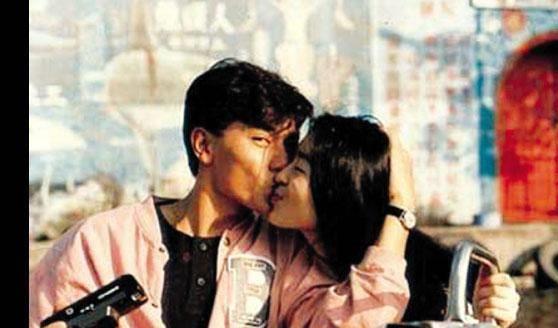 她是刘德华唯一承认的女友,却为钱出书大爆刘德华隐私