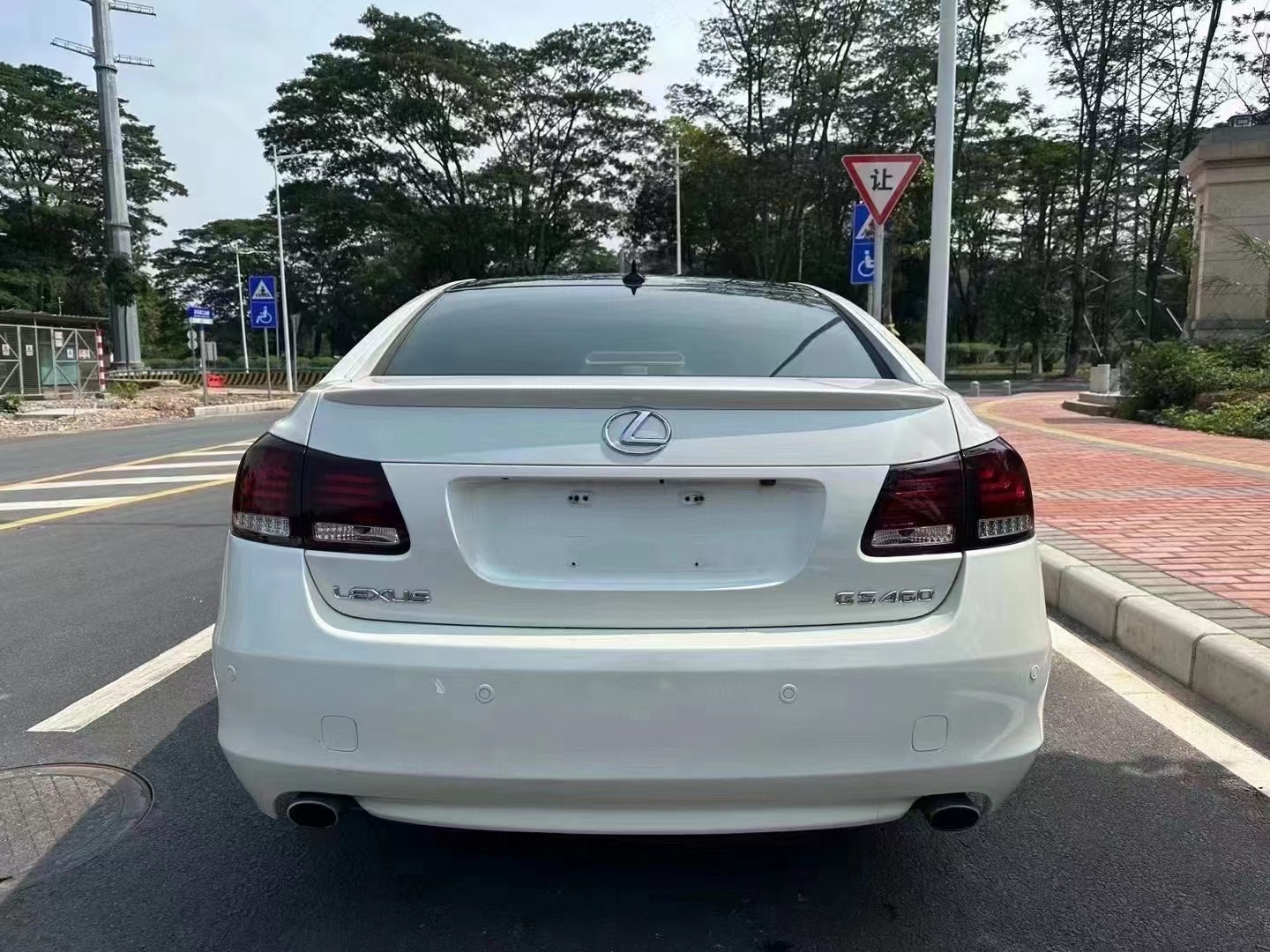 12年雷克萨斯gs460全款11.5万,外观低调内敛,内饰高调豪华