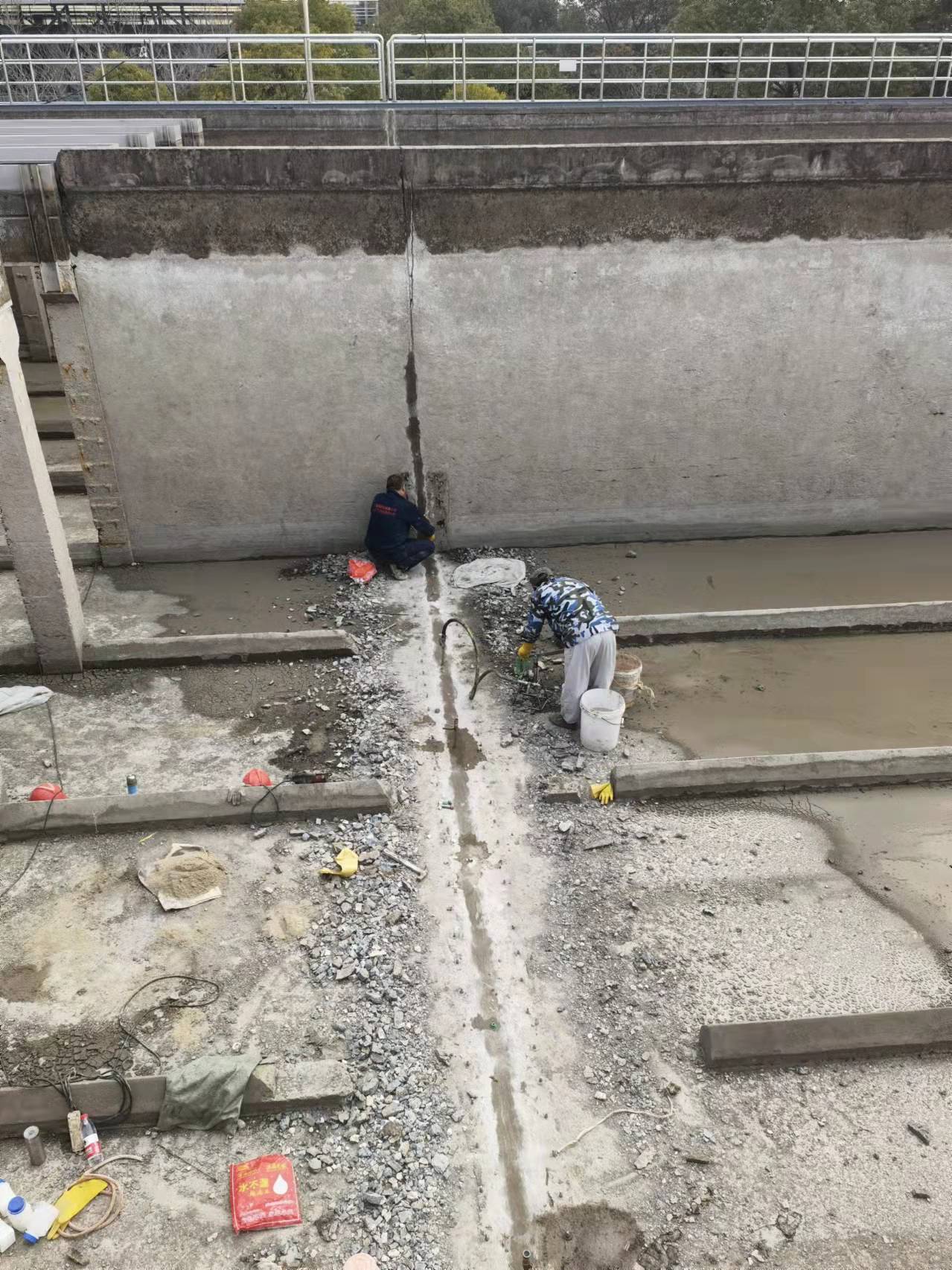 污水池沉降缝渗水漏水堵漏施工工艺技术