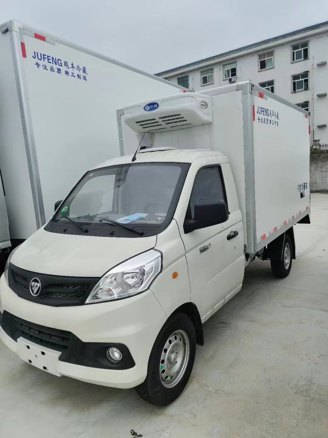 3米2小型冷藏车福田祥菱m1