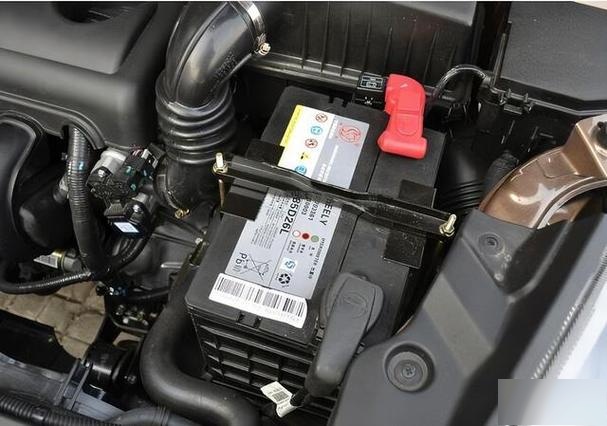 汽车空调用电瓶的电吗