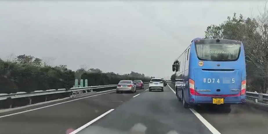 湖北省武汉市汉南区s13滩头村2024-02-17 15:30:19根据《中华人民共和