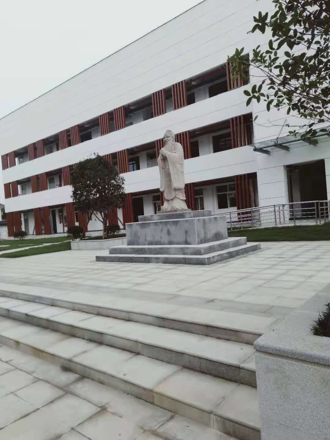 人物专访|漆桥中学特色化建设之路—南京高淳漆桥中学校长王虎春