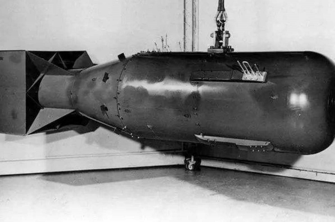 美国的第一颗原子弹叫"瘦子",苏联的叫"南瓜",中国的呢?