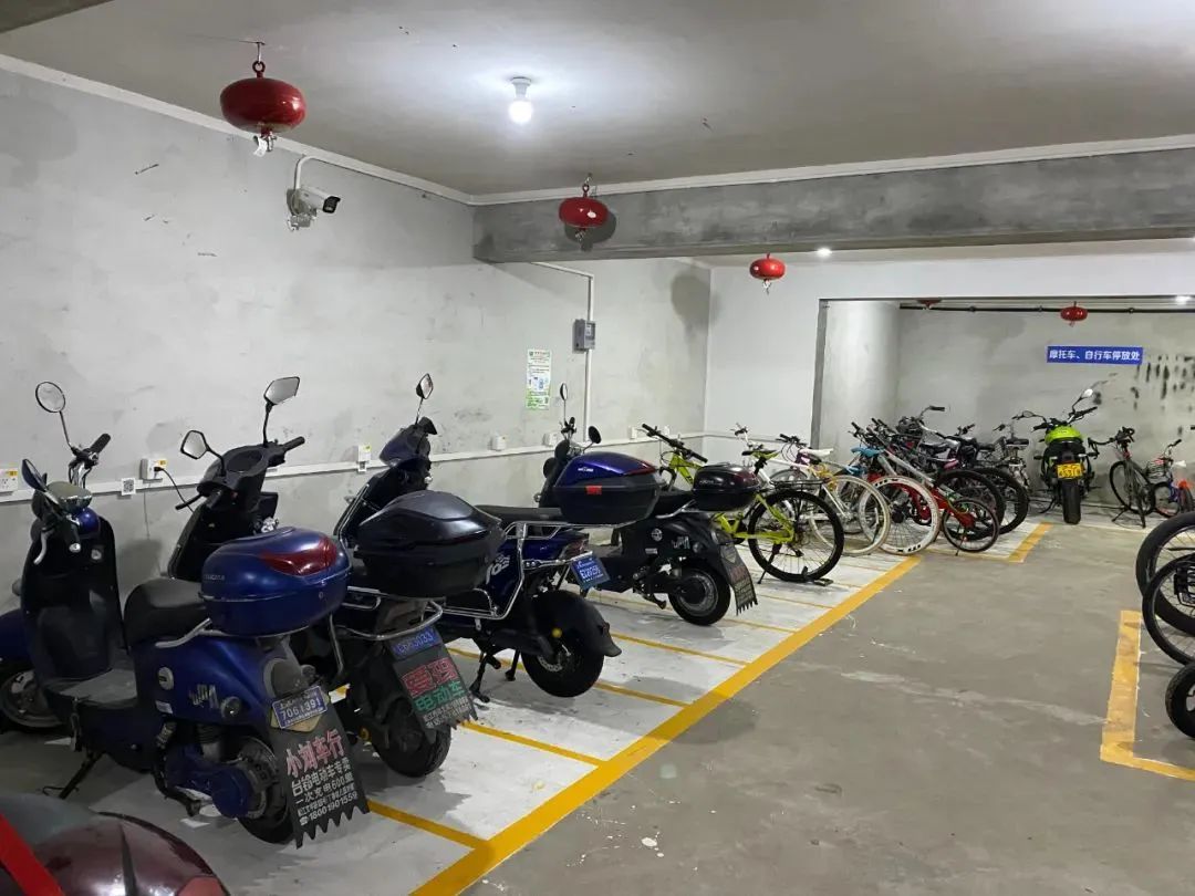 畅通又整洁!看松江这个小区的地下非机动车库如何"变身"