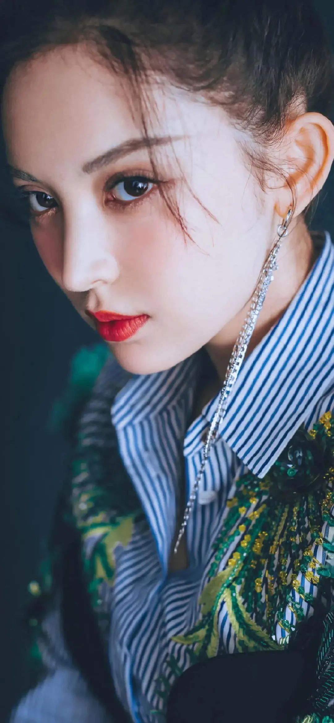 「古力娜扎壁纸」秋千水,竹马道,一眼见你,万物不及