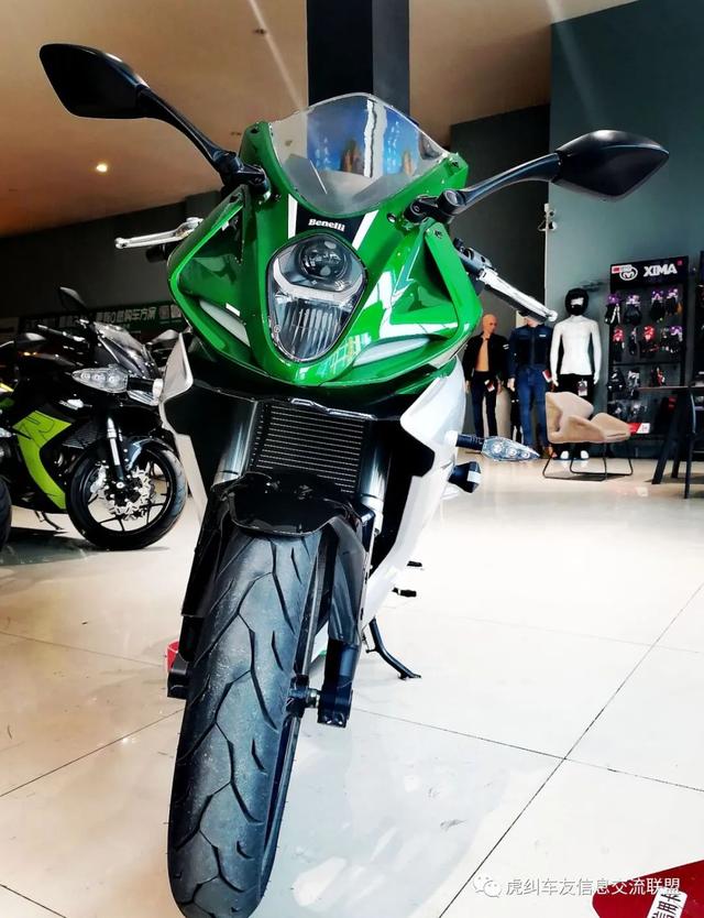 涛哥探店:贝纳利 tornado龙卷风252r 仿赛摩托车静态评测