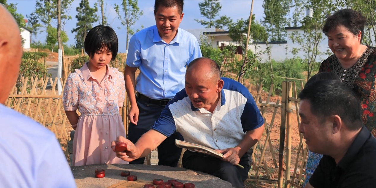 商城县河凤桥乡:将风景线串联成经济线