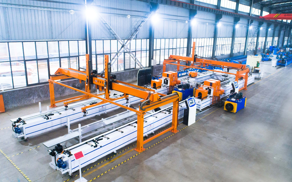 光伏轻钢支架生产线设备