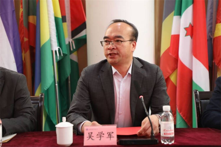 济南工程职业技术学院院长吴学军带队赴山东外贸职业学院开展思政课