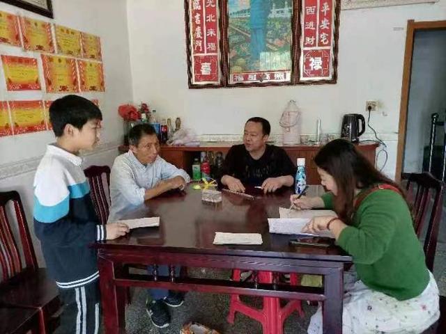 浠水县余堰中学扎实开展"万名教师访万家"活动