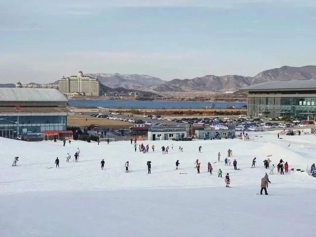 開板迎客!這個冰雪季,一起相約雪野滑雪場!