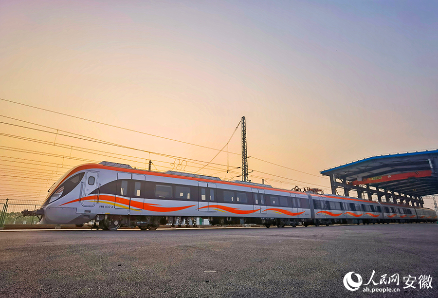 "轨道上的长三角"再提速——探访滁宁城际列车